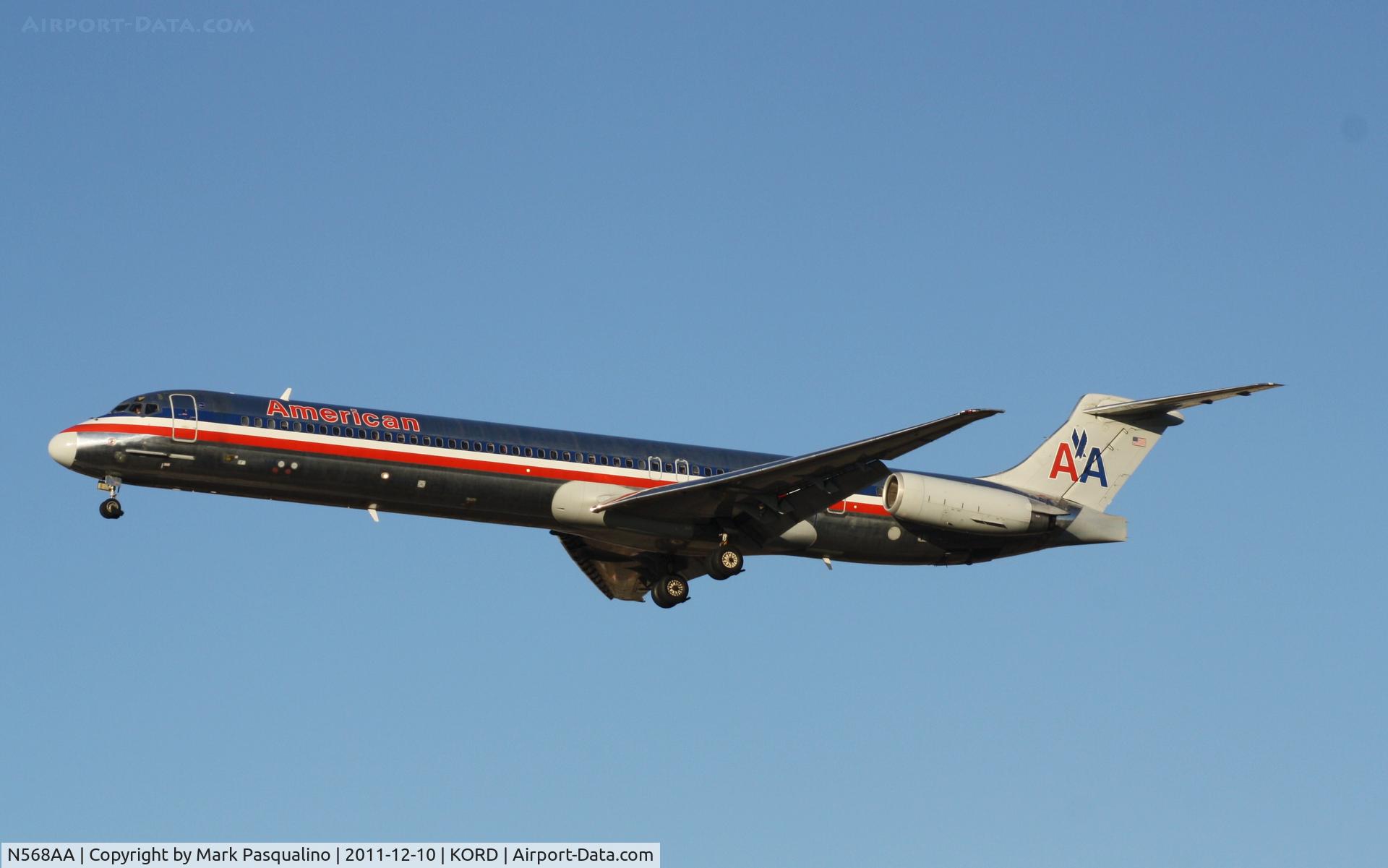 N568AA, 1987 McDonnell Douglas MD-83 (DC-9-83) C/N 49349, MD-83