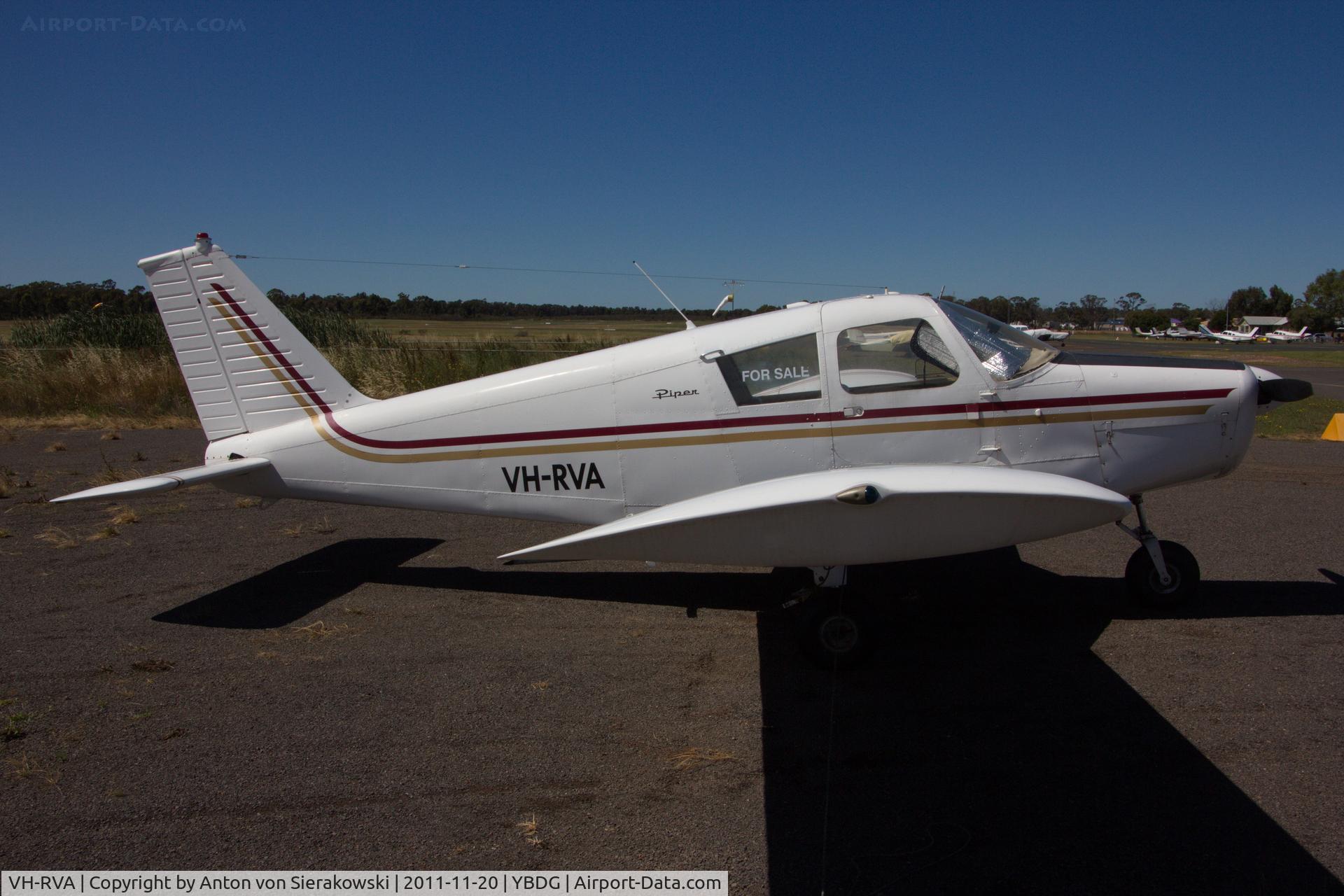 VH-RVA, 1966 Piper PA-28-140 C/N 28-22427, VH-RVA @ YBDG