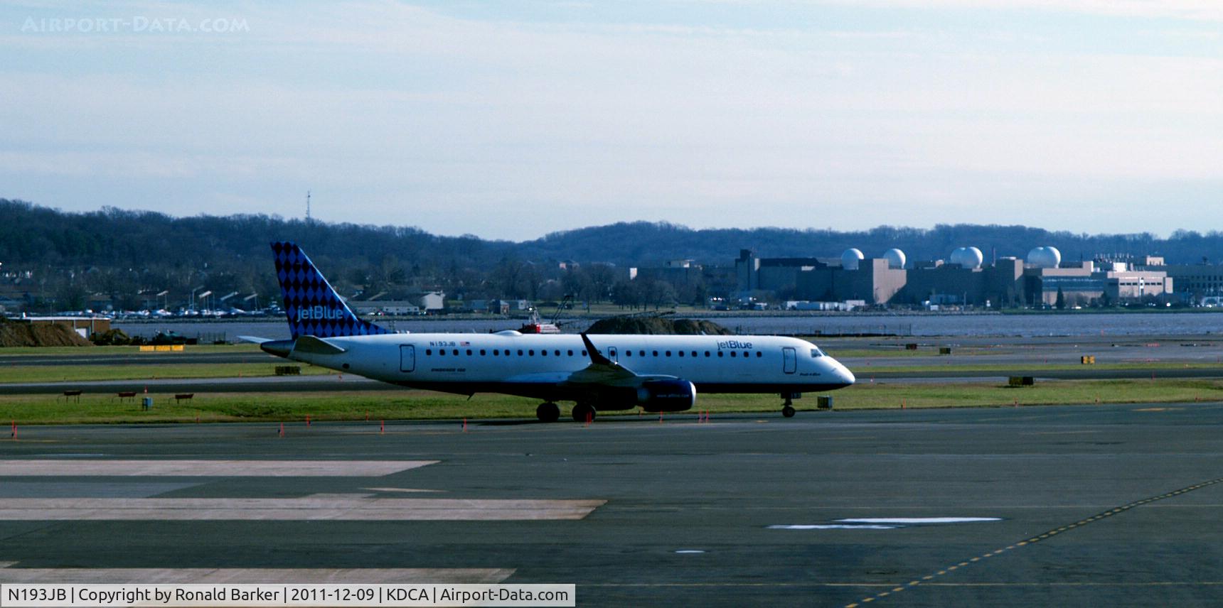 N193JB, 2005 Embraer 190AR (ERJ-190-100IGW) C/N 19000017, DCA, VA