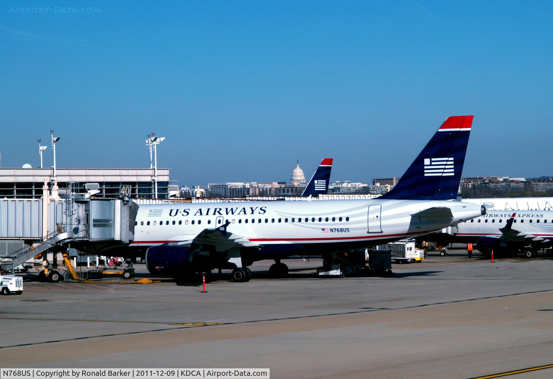 N768US, 2000 Airbus A319-112 C/N 1389, DCA, VA