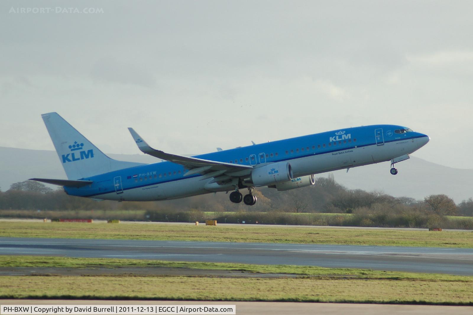 PH-BXW, 2007 Boeing 737-8K2 C/N 30360, KLM Boeing 737-8K2(WL) Taking Off Manchester Airport.