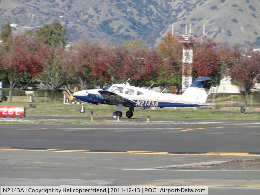 N2143A, 1978 Piper PA-44-180 Seminole C/N 44-7995085, Lifting off