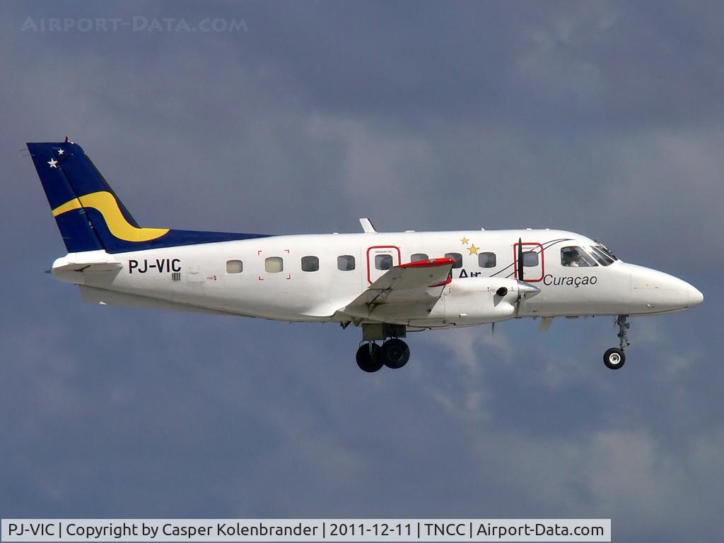 PJ-VIC, 1980 Embraer EMB-110P1 Bandeirante C/N 110261, Insel Air