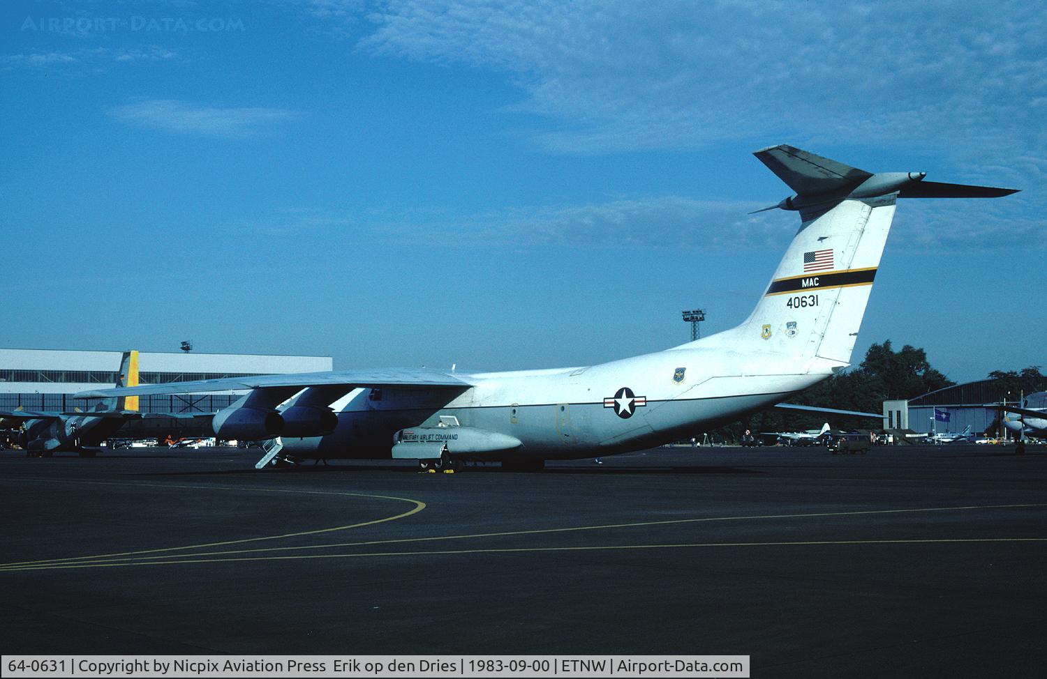64-0631, Lockheed C-141B Starlifter C/N 300-6044, Lockheed C-141A Starlifter in standard US Military Airlift Command scheme.