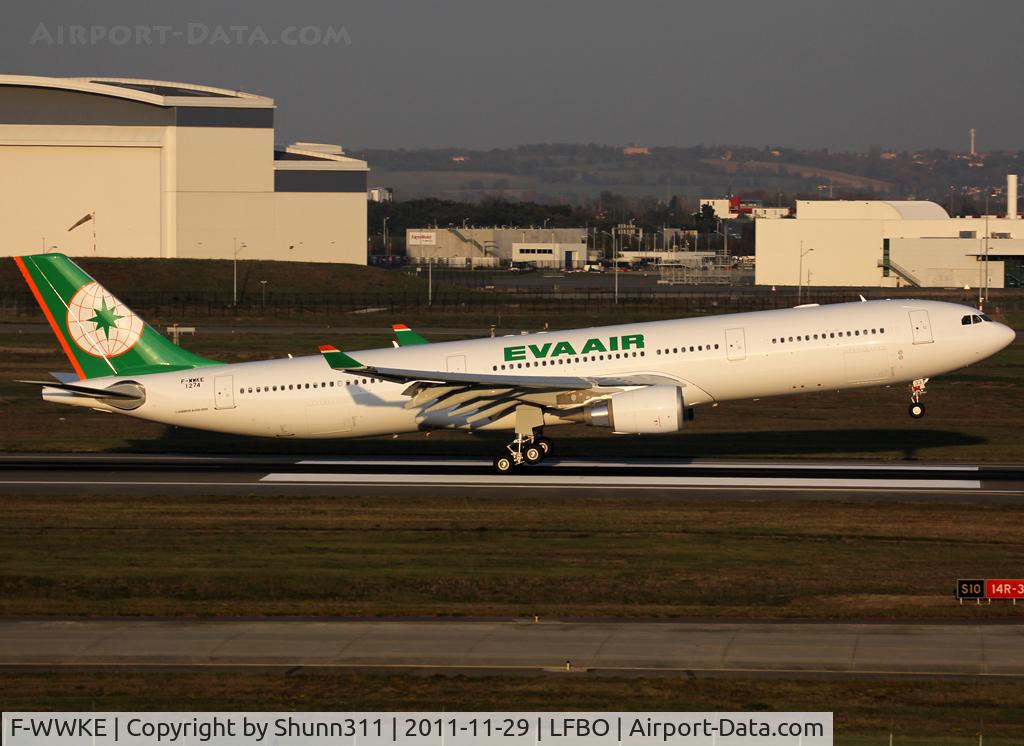 F-WWKE, 2011 Airbus A330-302X C/N 1274, C/n 1274 - To be B-16333 - Arriving from paintshop ;)