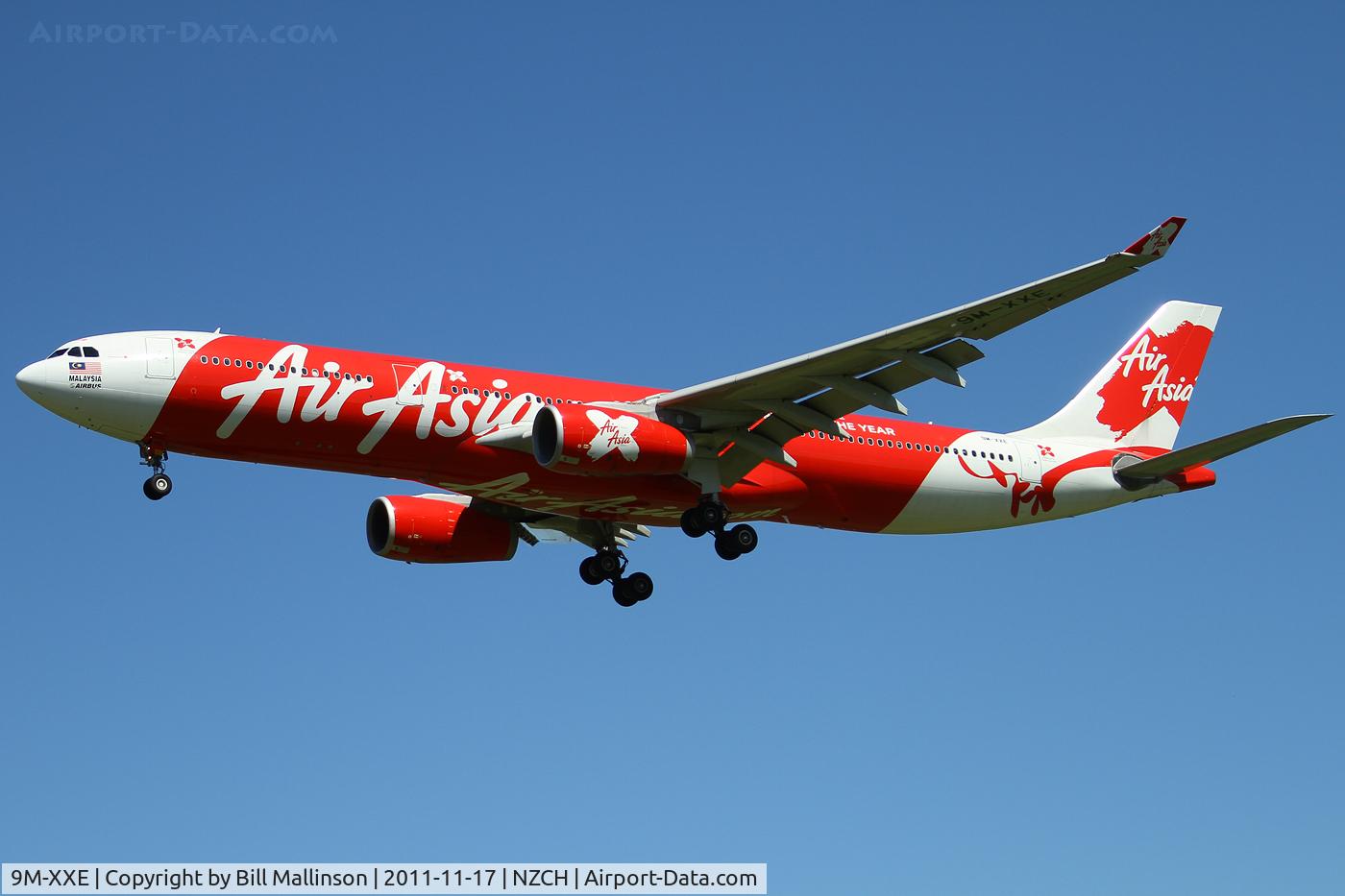 9M-XXE, 2009 Airbus A330-343X C/N 1075, finals to 02