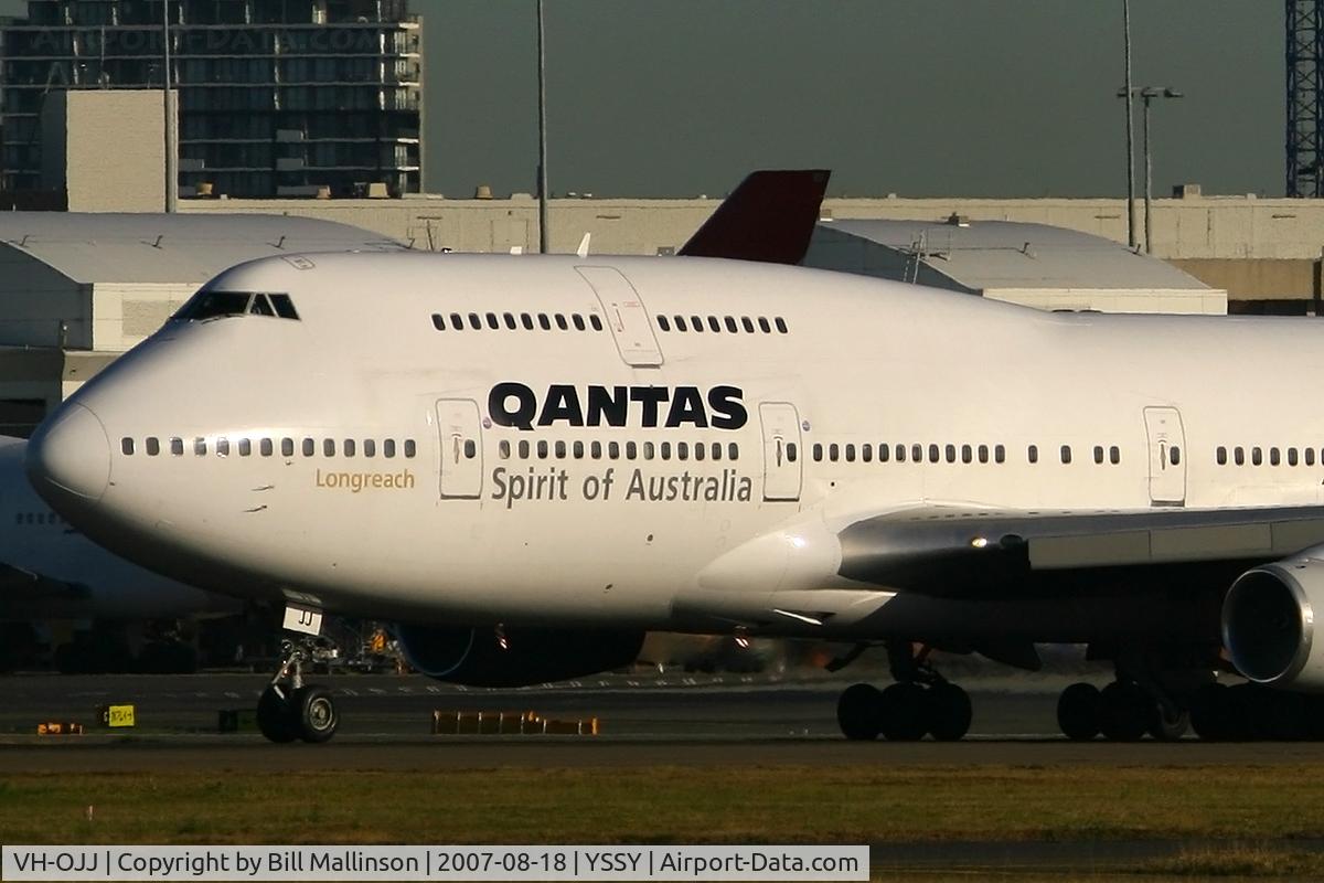 VH-OJJ, 1991 Boeing 747-438 C/N 24974, early sun