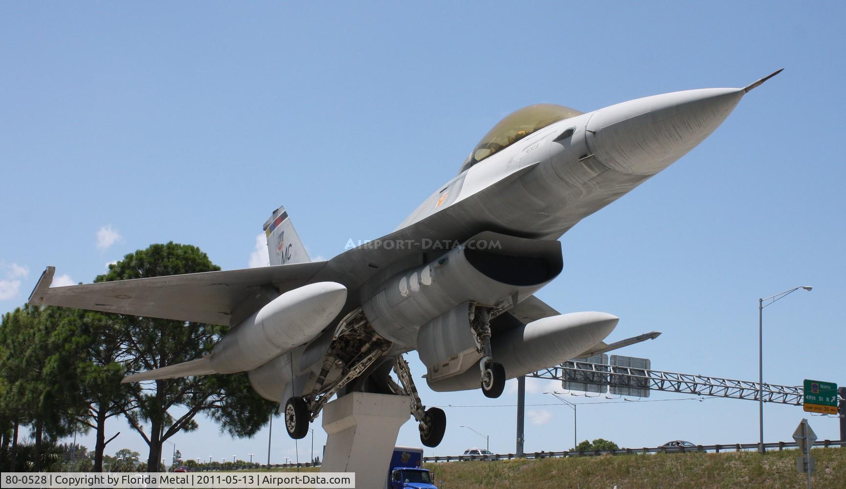 80-0528, General Dynamics F-16A Fighting Falcon C/N 61-249, F-16 at Pinellas Park FL