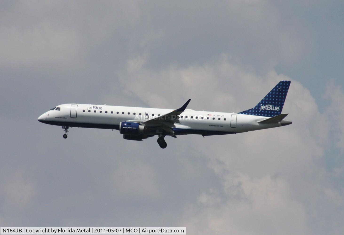 N184JB, 2005 Embraer 190AR (ERJ-190-100IGW) C/N 19000008, Jet Blue E190
