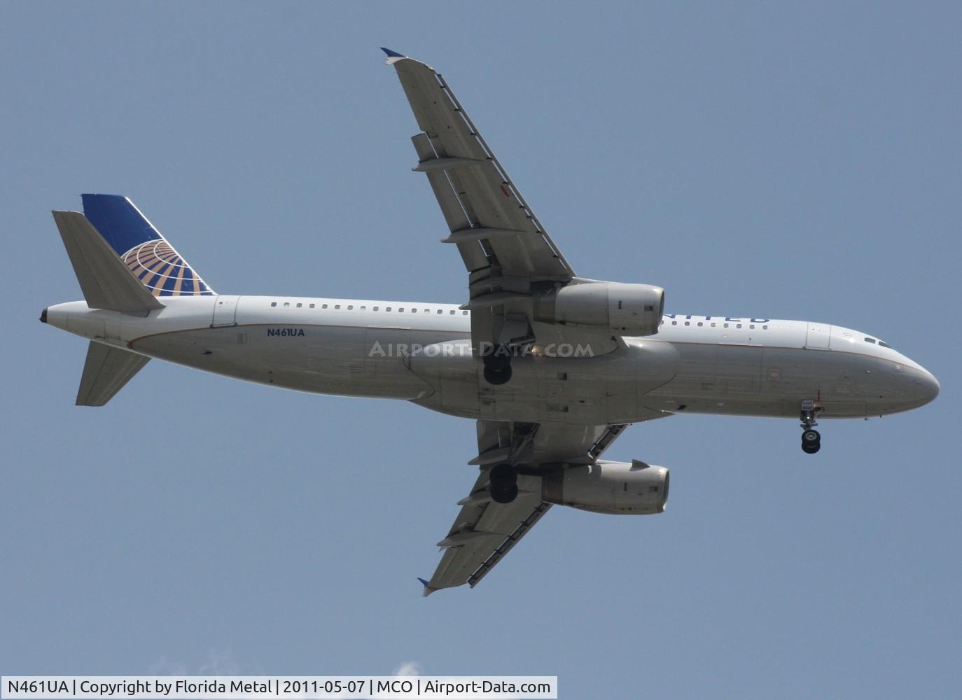 N461UA, 2000 Airbus A320-232 C/N 1266, United A320