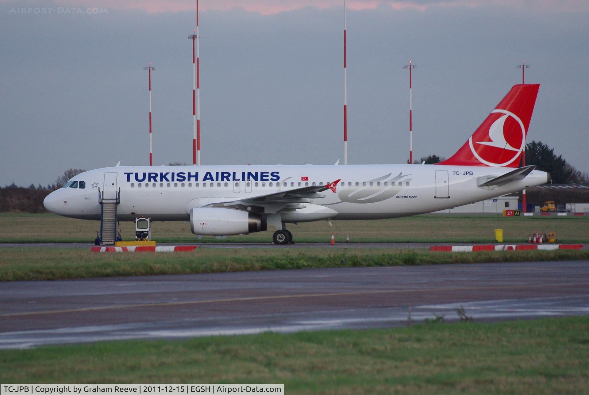 TC-JPB, 2005 Airbus A320-232 C/N 2626, Freshly painted.