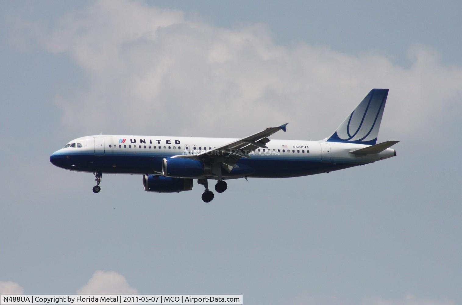 N488UA, 2001 Airbus A320-232 C/N 1680, United A320