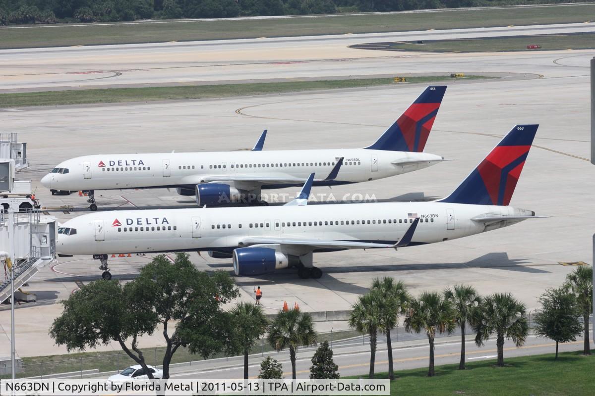 N663DN, 1991 Boeing 757-232 C/N 24992, Delta 757