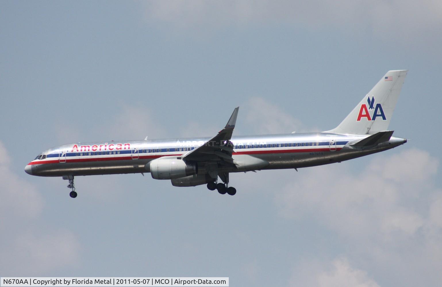 N670AA, 1992 Boeing 757-223 C/N 25335, American 757
