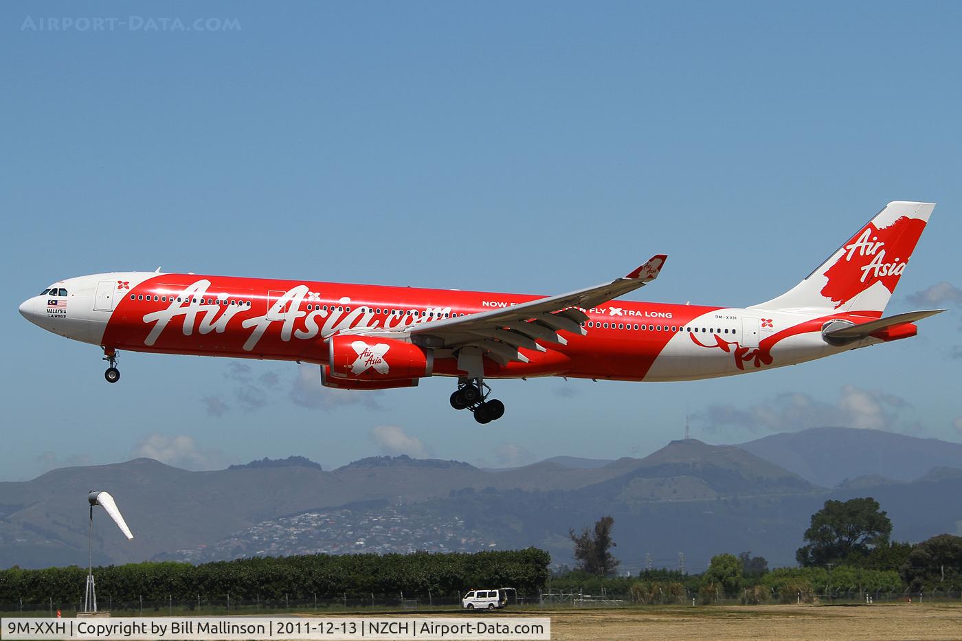 9M-XXH, 2010 Airbus A330-343X C/N 1165, finals to 02