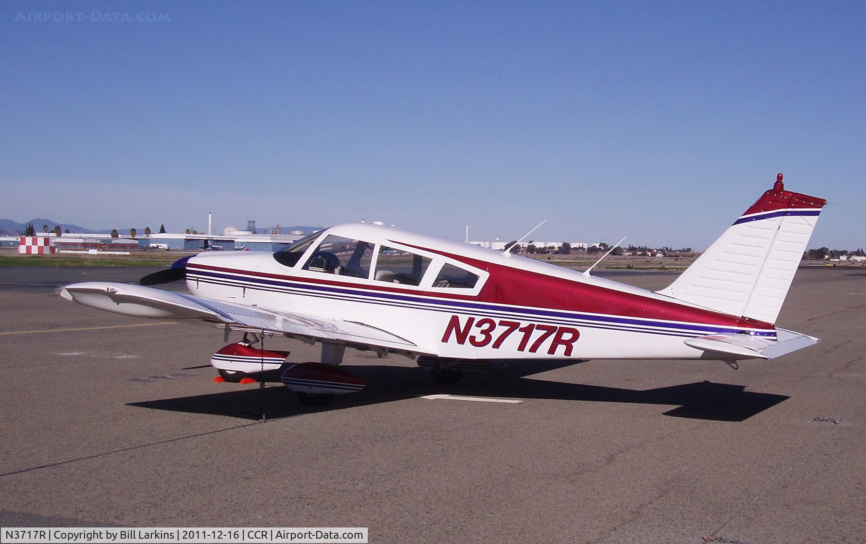 N3717R, 1970 Piper PA-28-180 C/N 28-5807, Visitor in 2011.