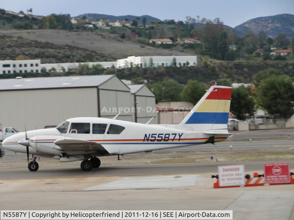 N5587Y, 1964 Piper PA-23-250 C/N 27-2694, Taxiing back after landing on runway 35