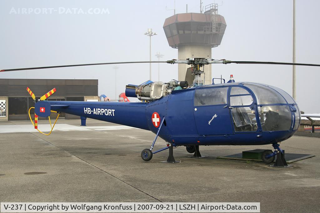V-237, F+W Emmen SE-3160 Alouette III C/N 113/1059, sweet Chopper on the Observation Deck