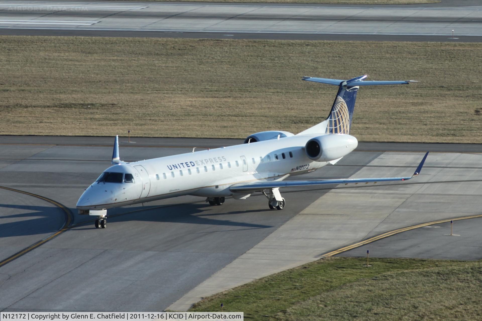 N12172, 2004 Embraer ERJ-145XR (EMB-145XR) C/N 14500864, Taxiing to the terminal