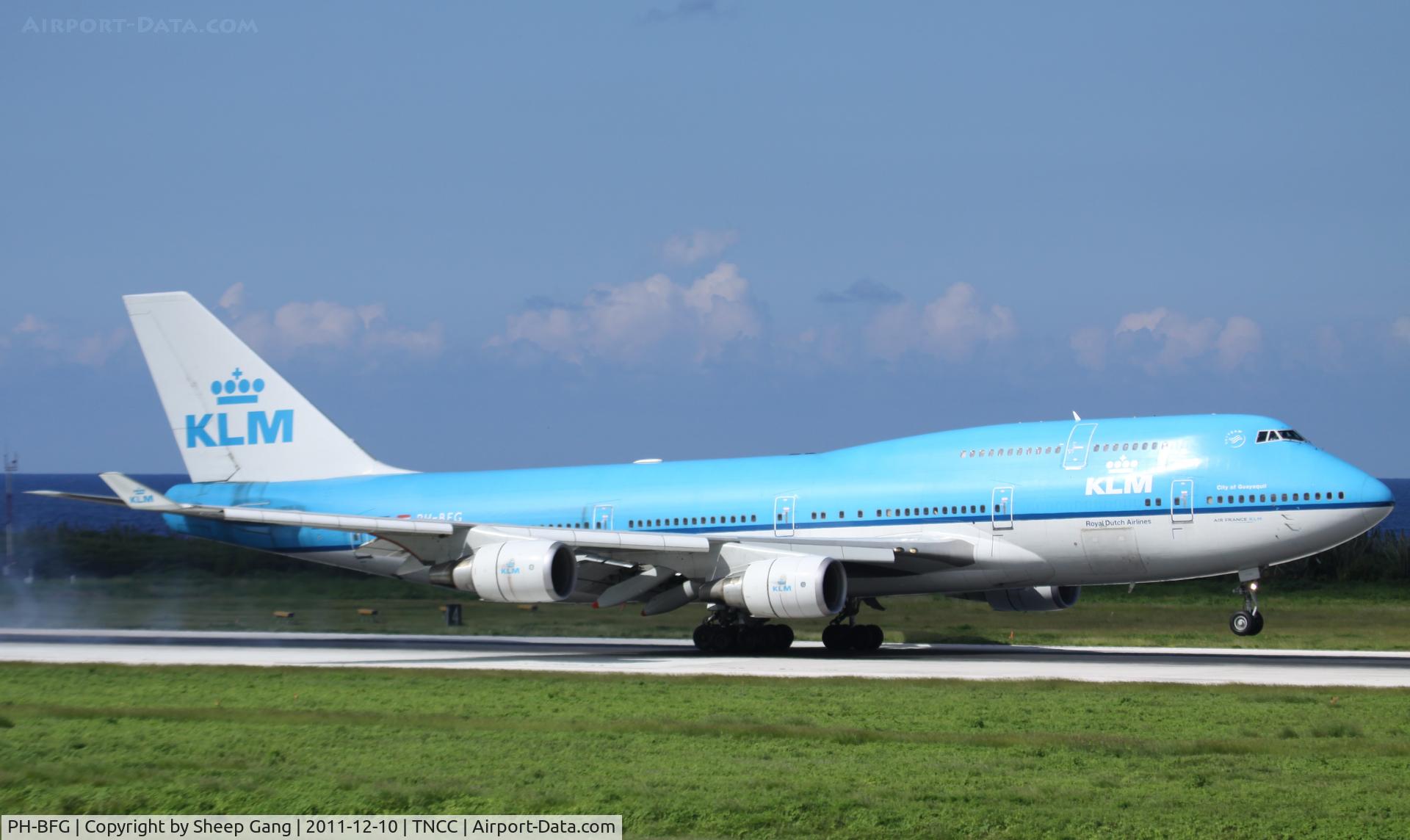 PH-BFG, 1990 Boeing 747-406 C/N 24517, PH-BFG at TNCC