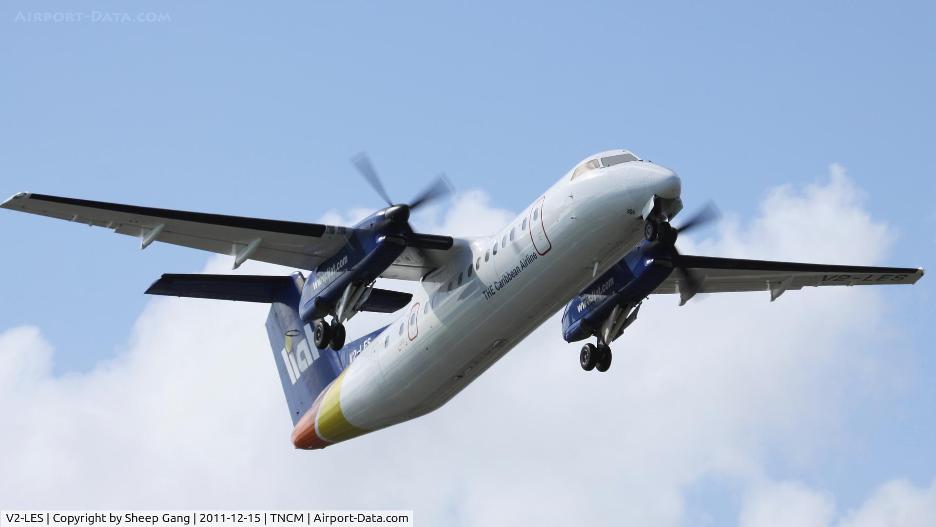 V2-LES, 1995 De Havilland Canada DHC-8-311 Dash 8 C/N 412, V2-LES at TNCM