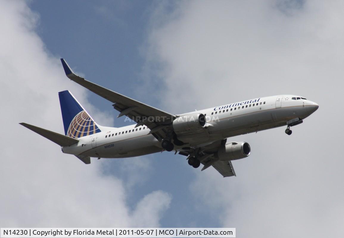N14230, 1999 Boeing 737-824 C/N 28794, Continental 737-800