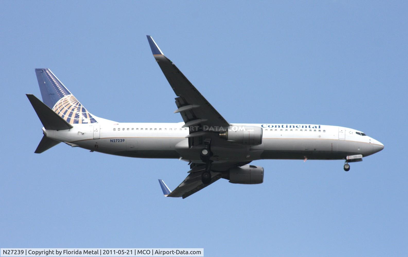 N27239, 1999 Boeing 737-824 C/N 28951, Continental 737-800