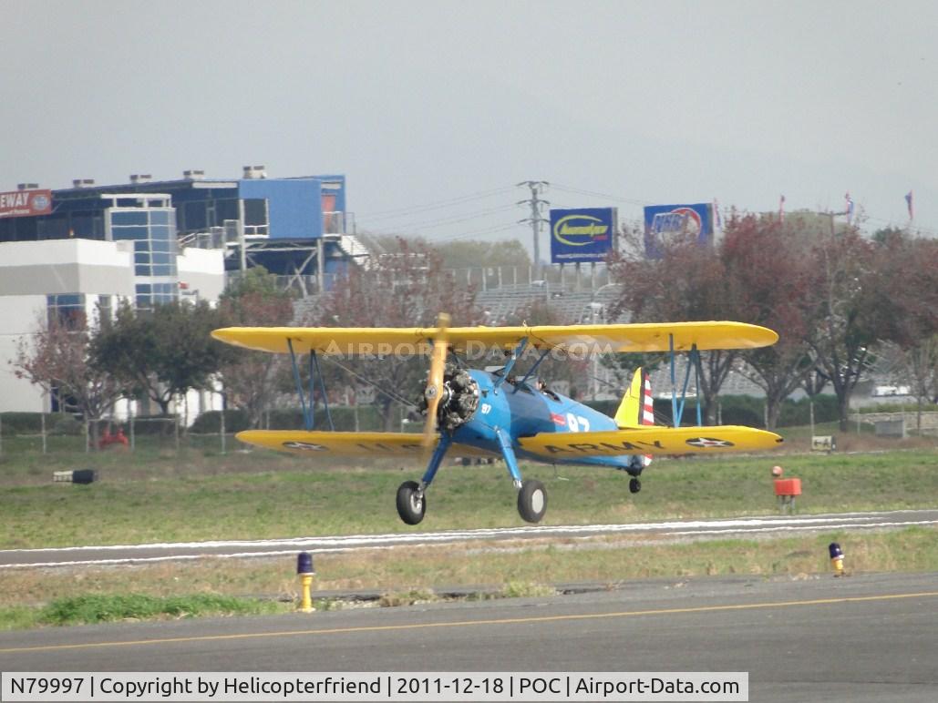 N79997, 1942 Boeing PT-17 Kaydet (A75N1) C/N 75-4266, Touching down, tail wheel still up