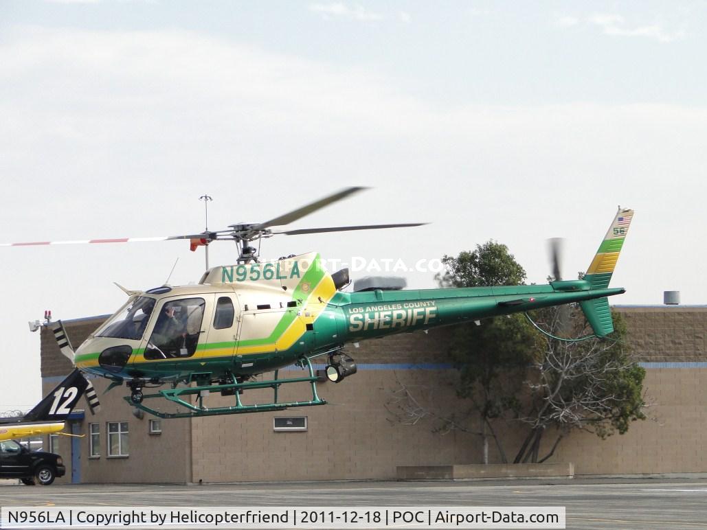 N956LA, 2010 Eurocopter AS-350B-2 Ecureuil Ecureuil C/N 7047, Air taxiing northboud to taxiway Sierra for take off