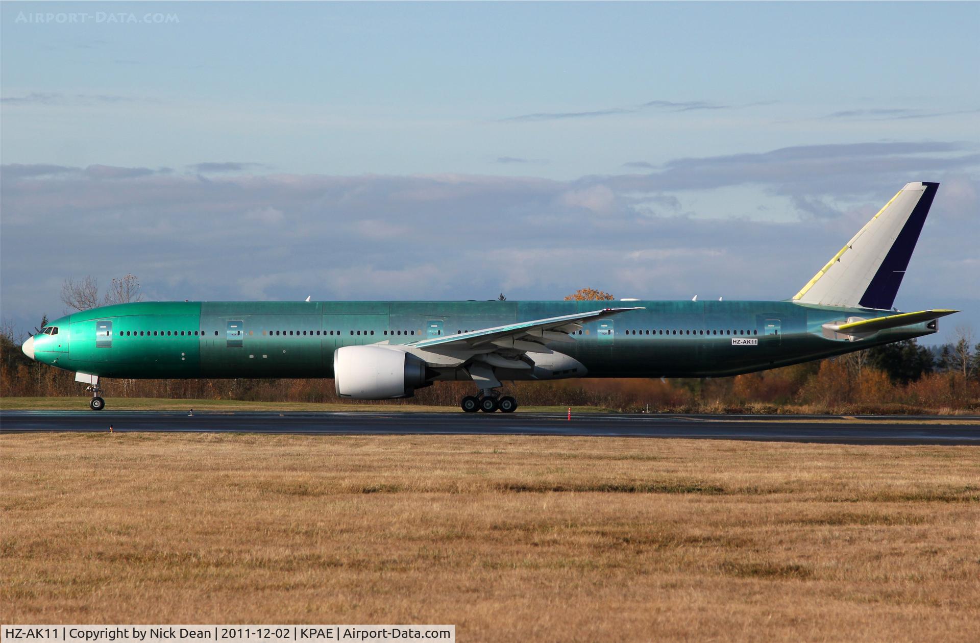 HZ-AK11, 2011 Boeing 777-368/ER C/N 41048, KPAE/PAE