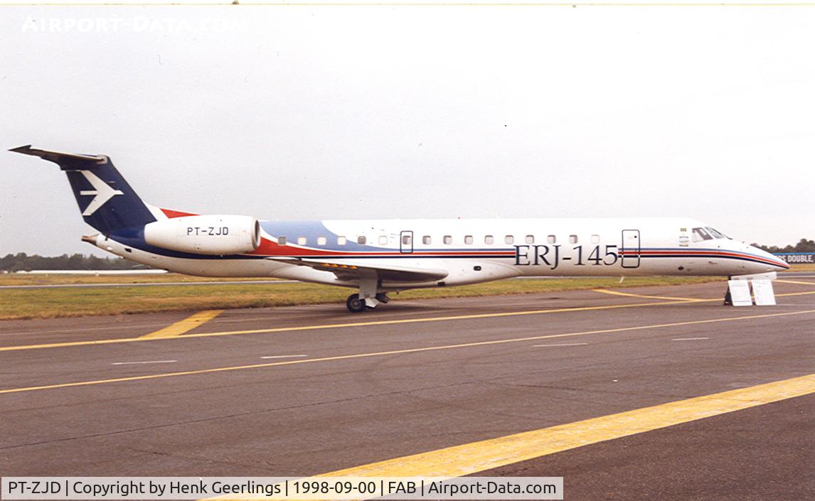 PT-ZJD, 1996 Embraer ERJ-145LR (EMB-145LR) C/N 145003, Farnborough Air Show 1998