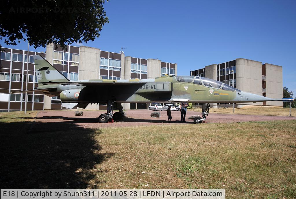 E18, Sepecat Jaguar E C/N E18, Preserved inside LFDN AFB...