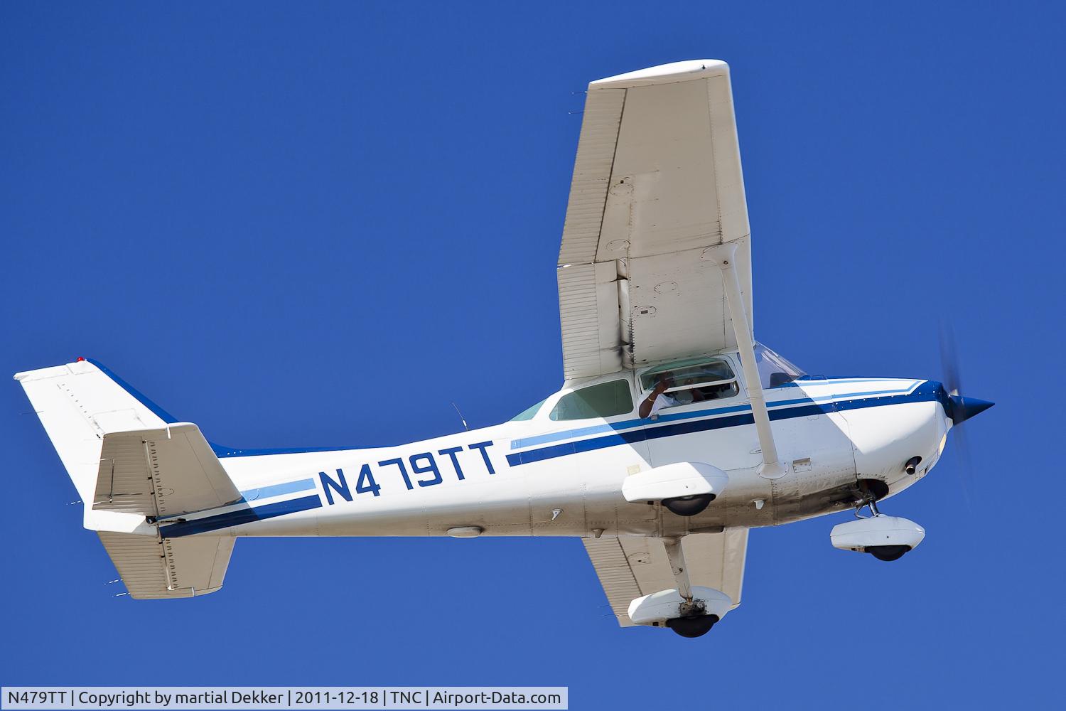 N479TT, 1980 Cessna 172P C/N 17274090, take off
