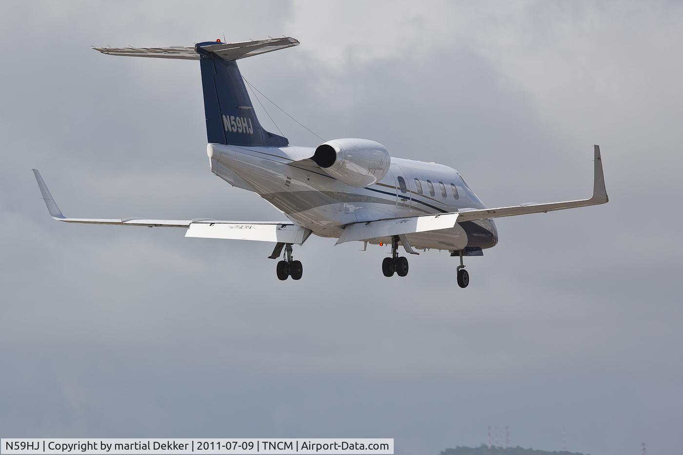 N59HJ, 1982 Gates Learjet 55 Longhorn C/N 027, landing to sxm