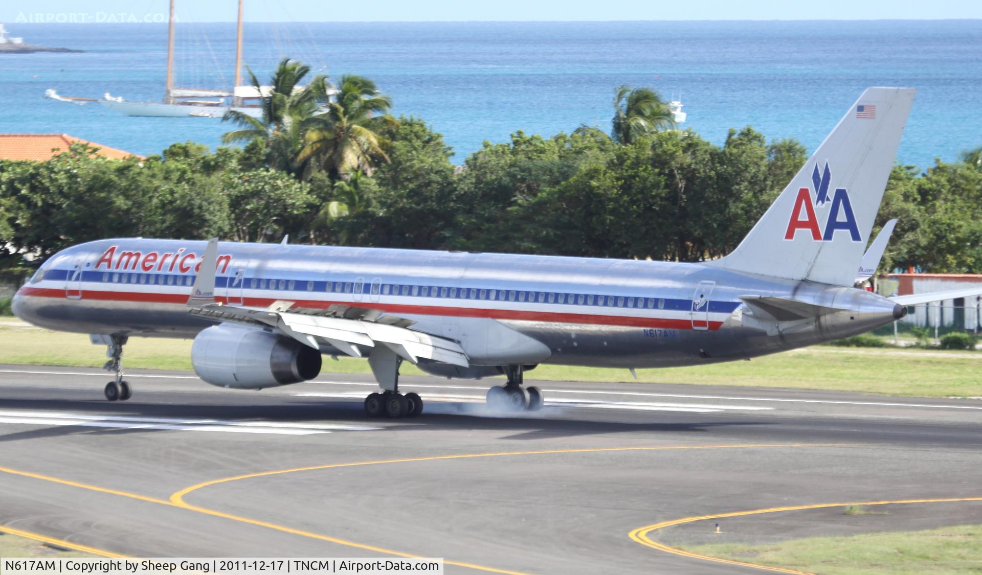 N617AM, 1989 Boeing 757-223 C/N 24525, N617AM at TNCM
