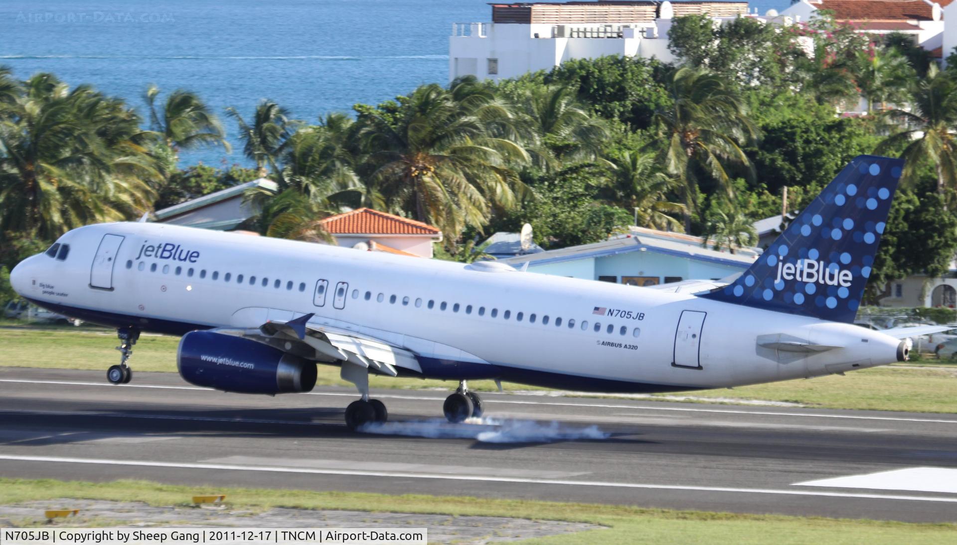 N705JB, 2008 Airbus A320-232 C/N 3416, N705JB at TNCM