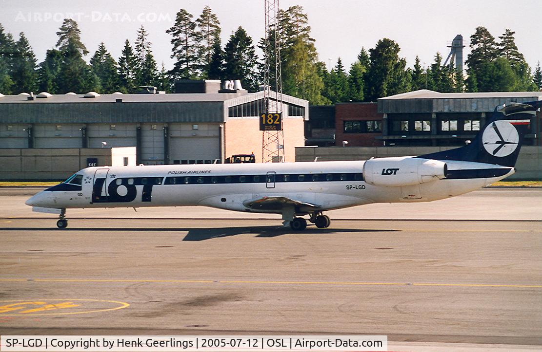 SP-LGD, 2000 Embraer EMB-145EP (ERJ-145EP) C/N 145244, LOT