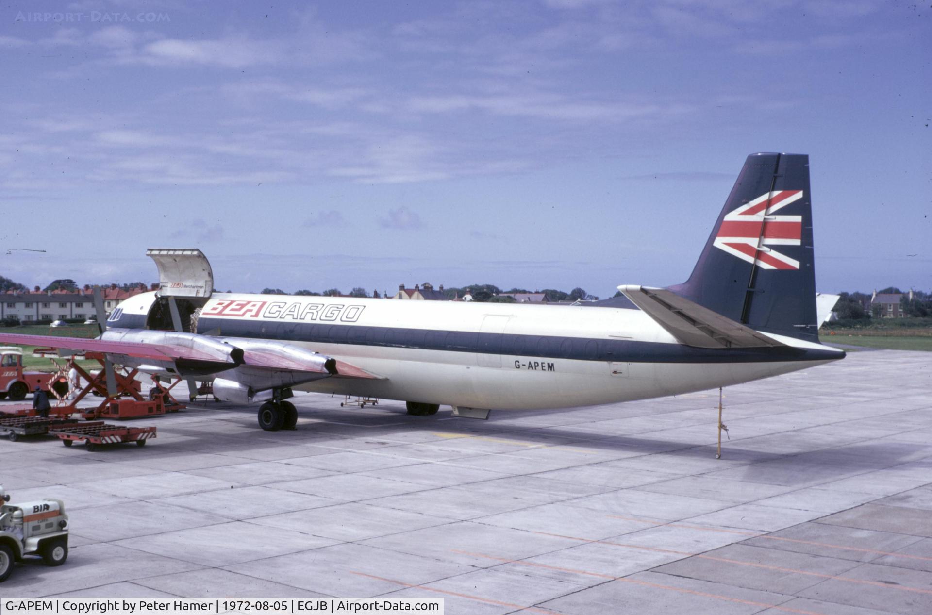 G-APEM, 1961 Vickers V953C Merchantman C/N 716, Guernsey