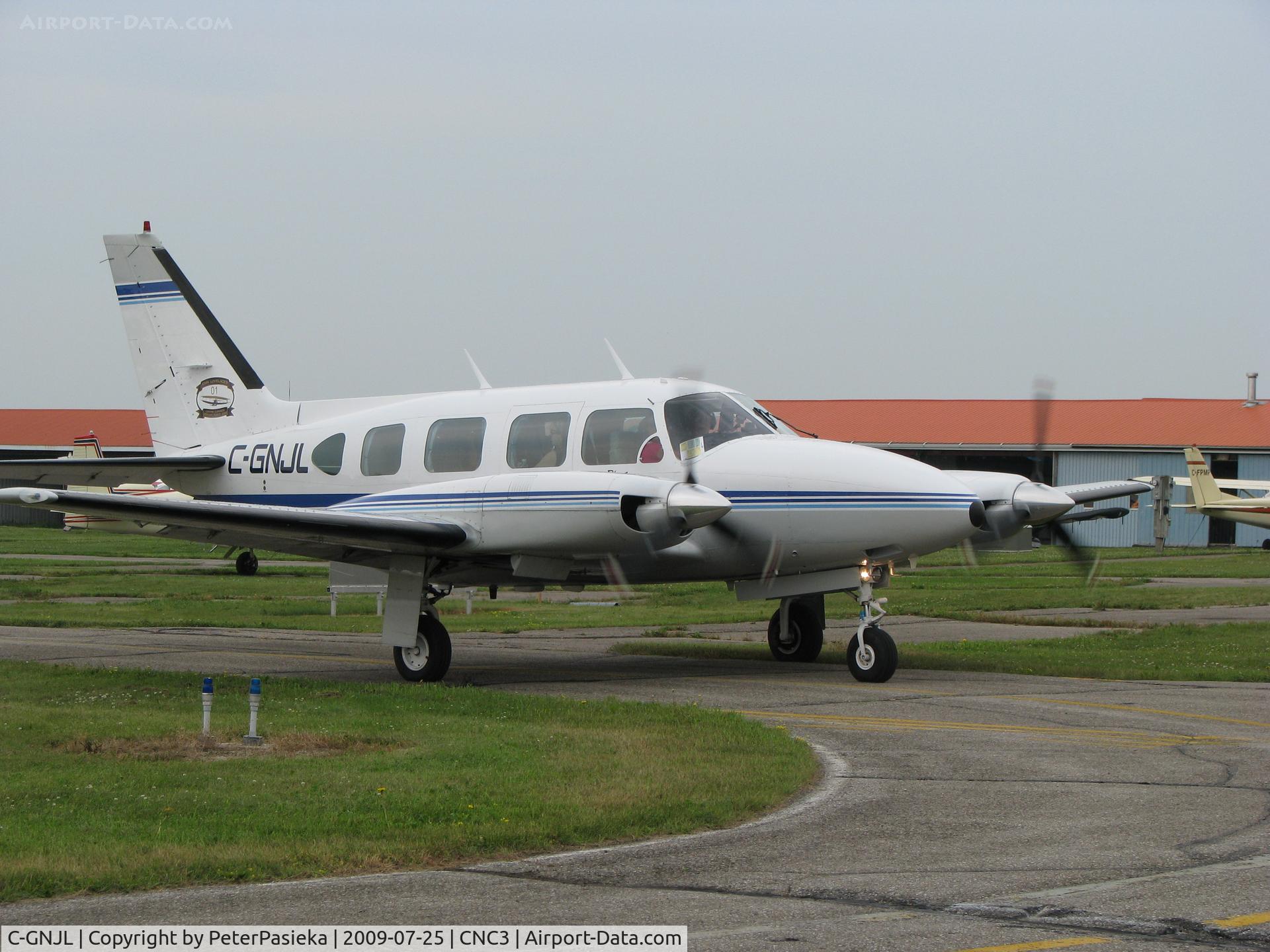 C-GNJL, 1971 Piper PA-31 C/N 31-741, @ Brampton Airport