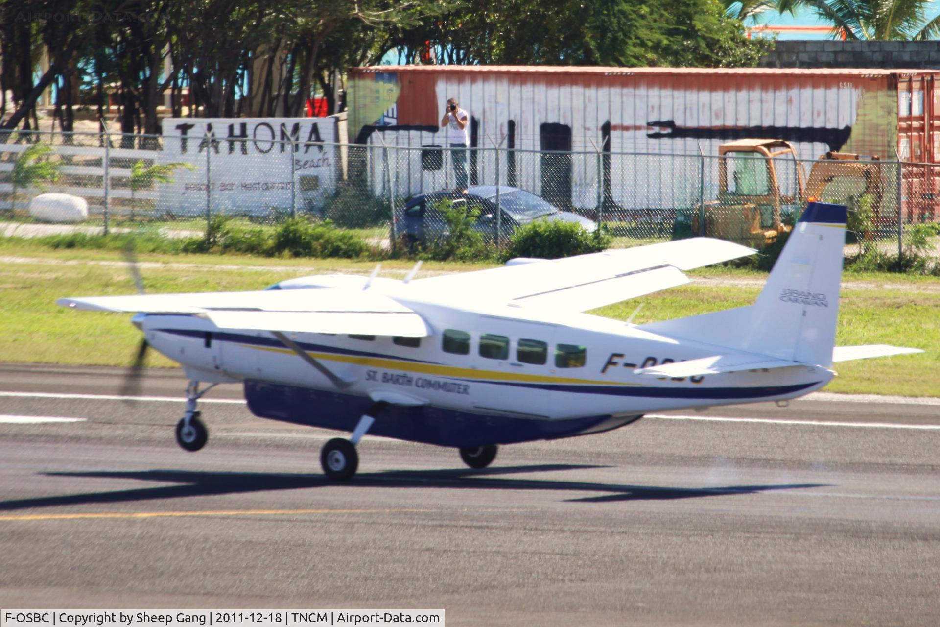 F-OSBC, 2010 Cessna 208B Grand Caravan C/N 208B2188, Black fin F-OSBC at TNCM
