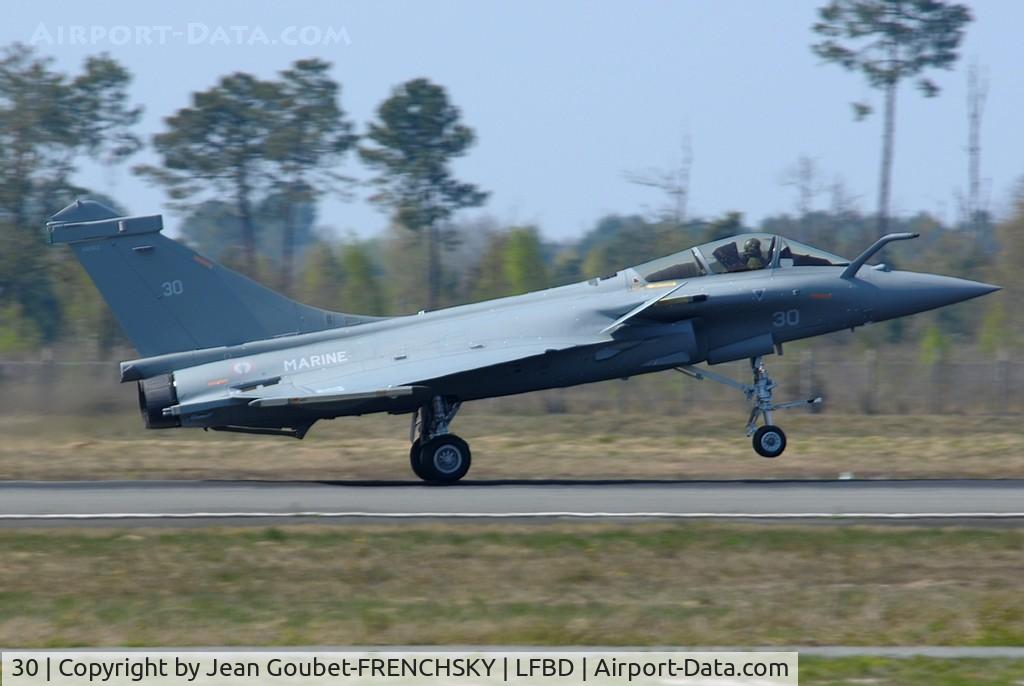 30, Dassault Rafale M C/N 30, Rafale Marine landing 05