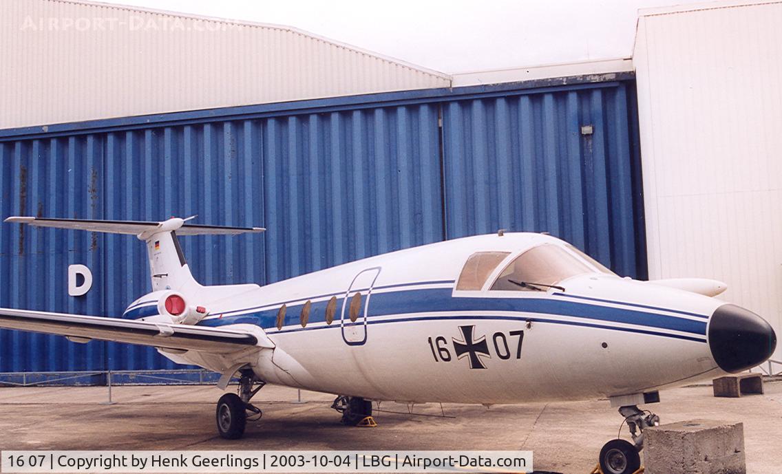 16 07, Hamburger Flugzeugbau HFB-320 Hansa Jet C/N 1024, Le Bourget Aviation Museum.
reig: F-WZIH