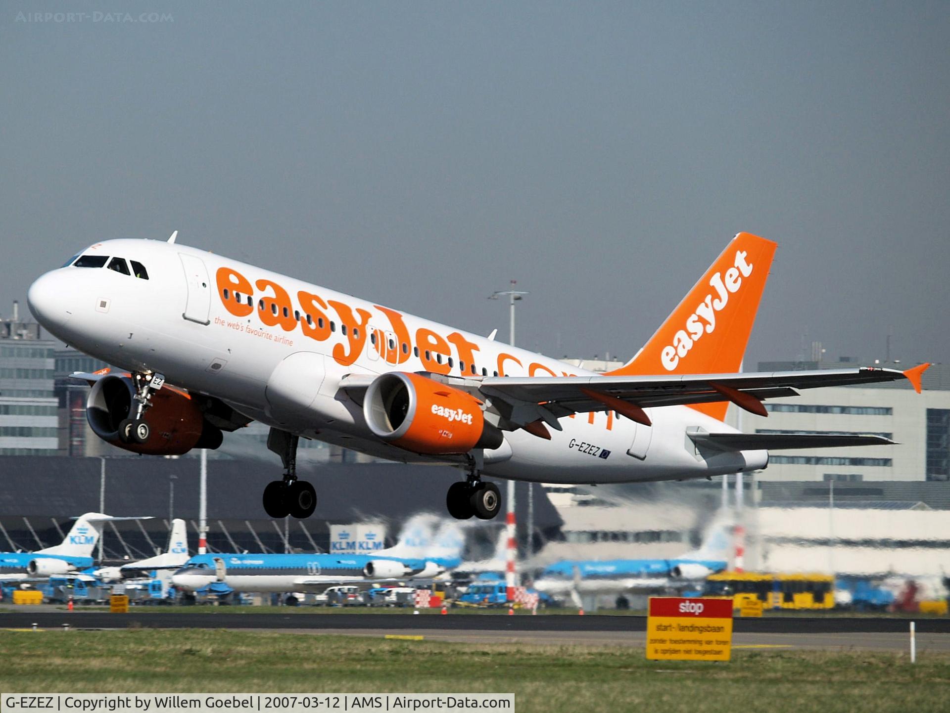 G-EZEZ, 2004 Airbus A319-111 C/N 2360, Take off from Amsterdam Airport on runway 24