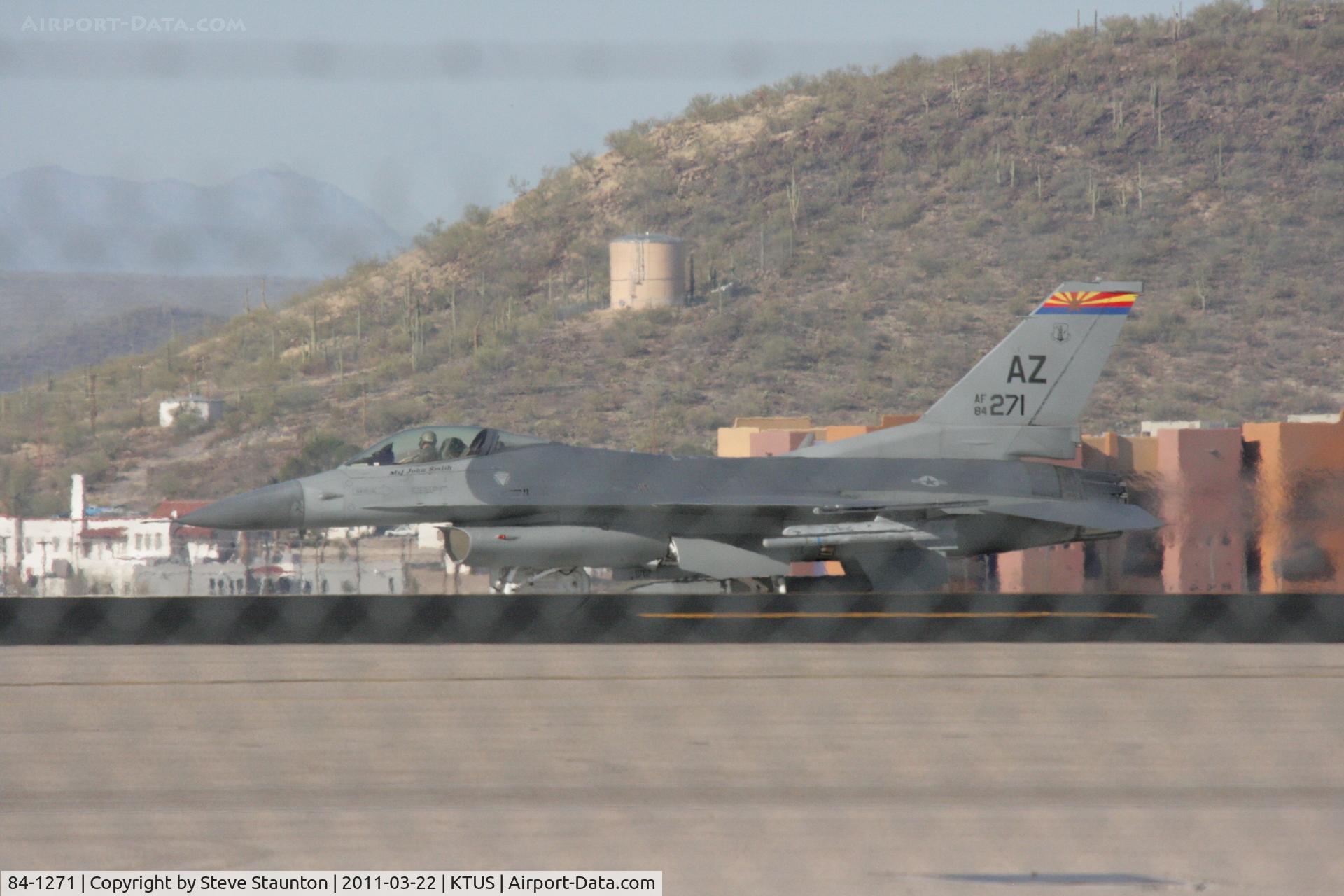 84-1271, 1984 General Dynamics F-16C Fighting Falcon C/N 5C-108, Taken at Tucson International Airport, in March 2011 whilst on an Aeroprint Aviation tour