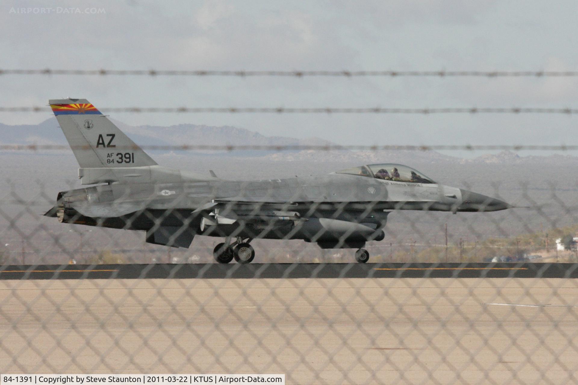84-1391, 1984 General Dynamics F-16C Fighting Falcon C/N 5C-173, Taken at Tucson International Airport, in March 2011 whilst on an Aeroprint Aviation tour