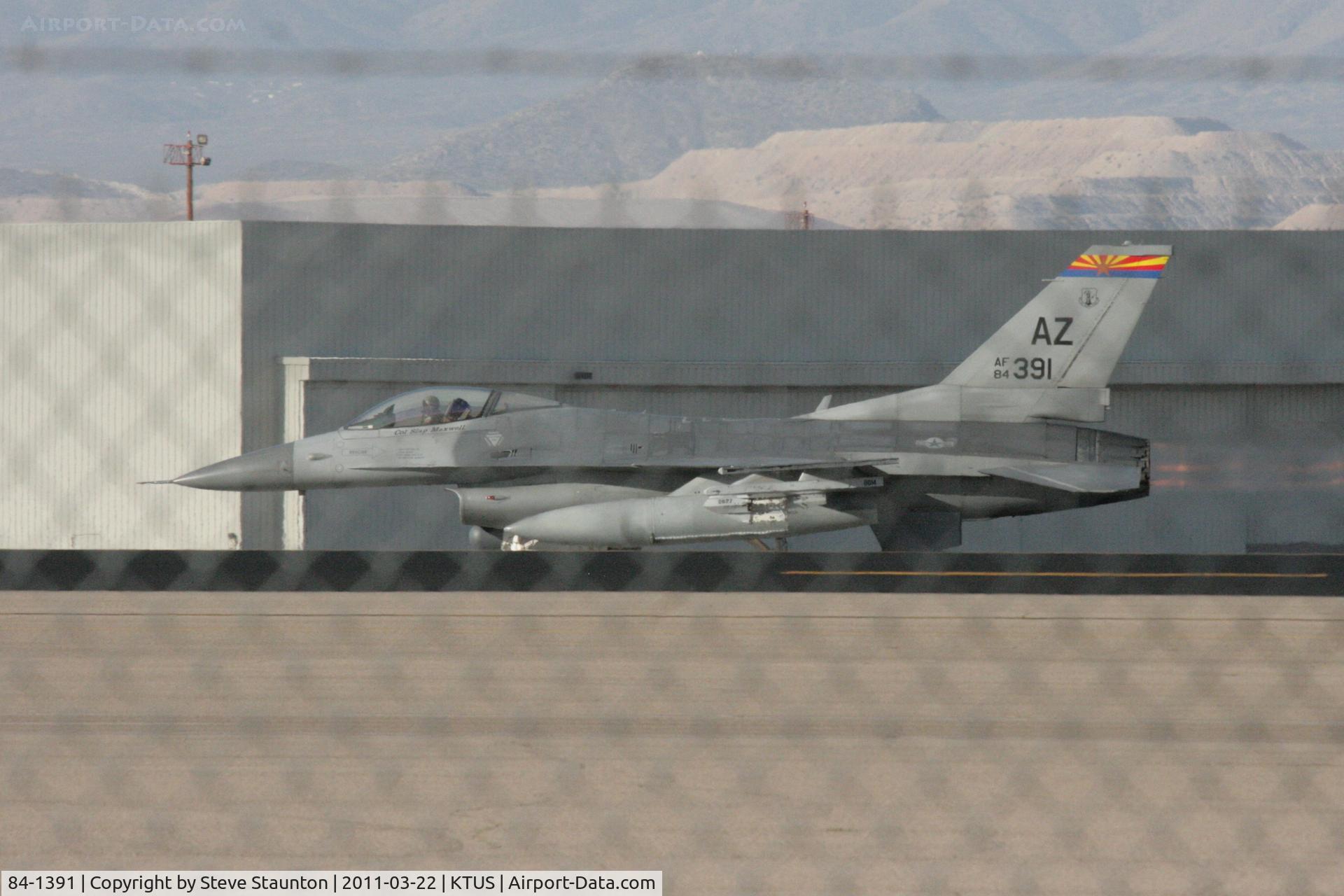 84-1391, 1984 General Dynamics F-16C Fighting Falcon C/N 5C-173, Taken at Tucson International Airport, in March 2011 whilst on an Aeroprint Aviation tour