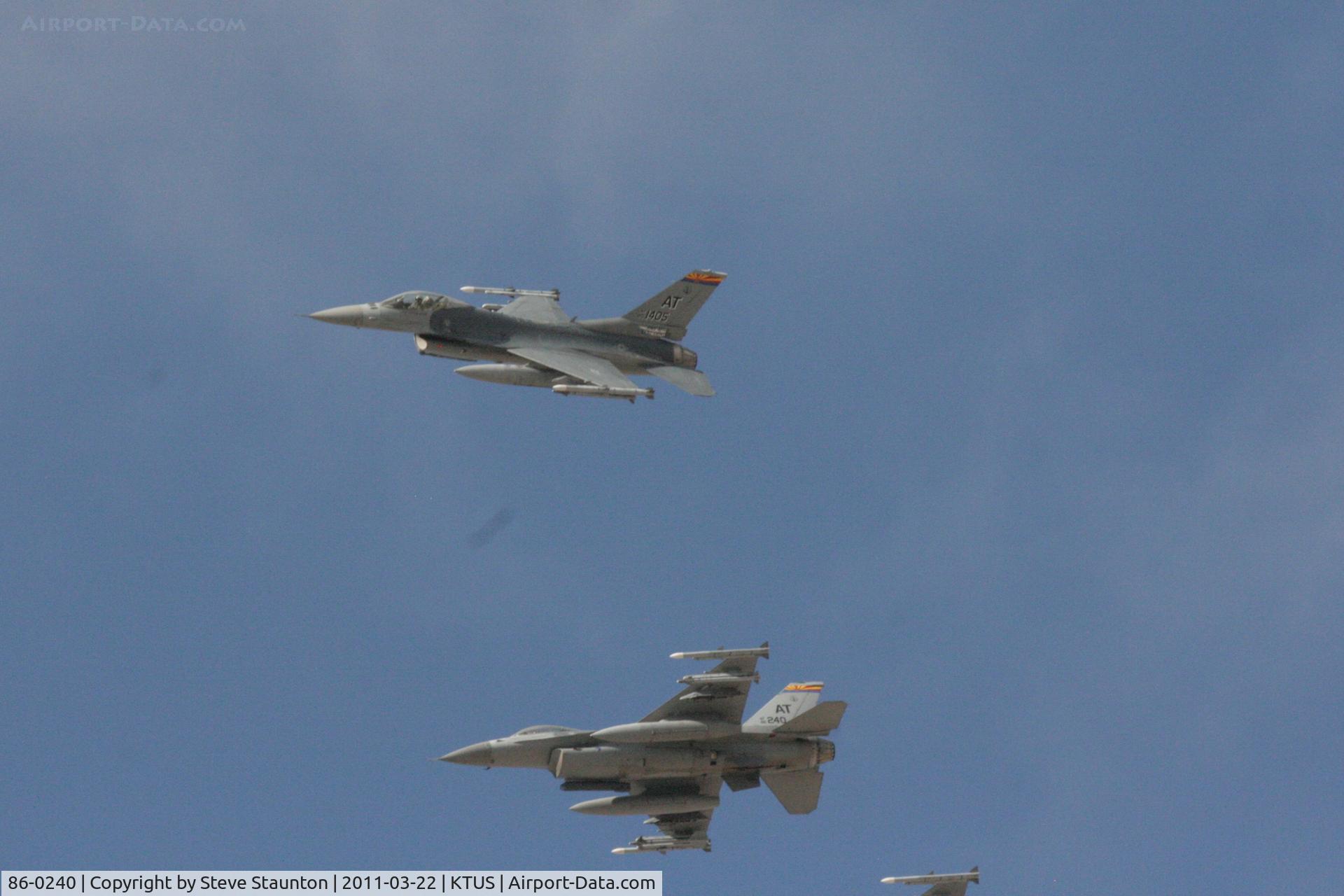 86-0240, 1986 General Dynamics F-16C C/N 5C-346, Taken at Tucson International Airport, in March 2011 whilst on an Aeroprint Aviation tour