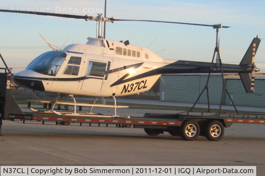 N37CL, 1981 Bell 206B C/N 3431, On the ramp at Chicago/Lansing Field.