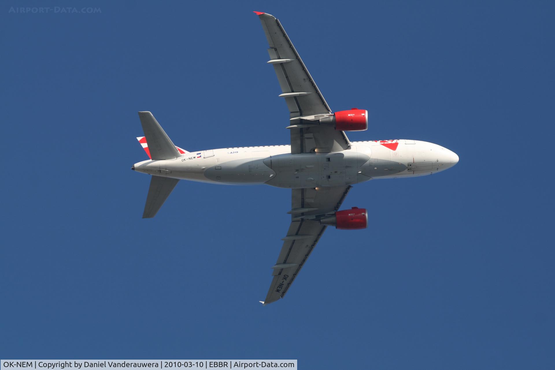 OK-NEM, 2008 Airbus A319-112 C/N 3406, Flight OK631 is climbing from RWY 07R