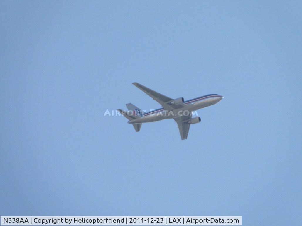 N338AA, 1987 Boeing 767-223 C/N 22335, On 12 - 13 mile final for runway 25